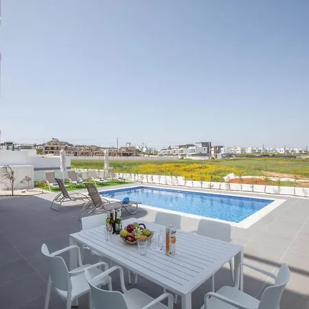Villa Vie Bleu 3 Bedroom Protaras