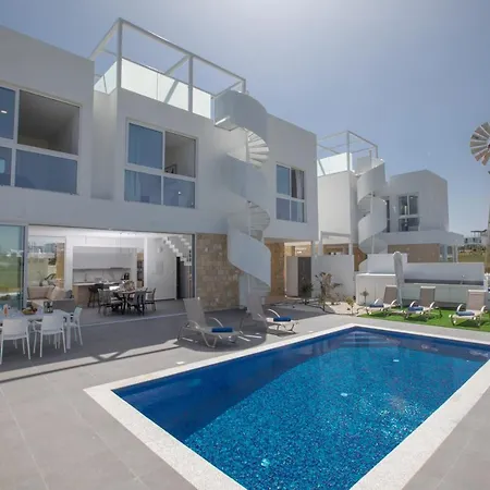 Villa Vie Bleu 3 Bedroom
