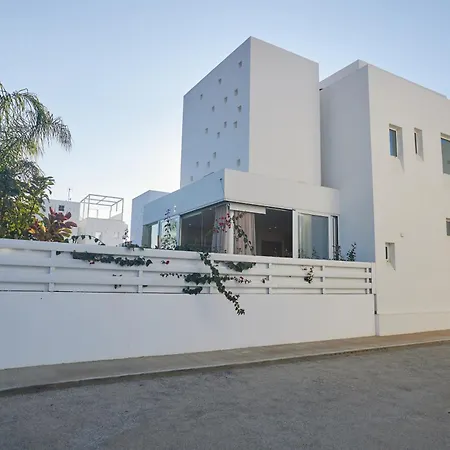 Vie Bleu 3 Bedroom * Protaras