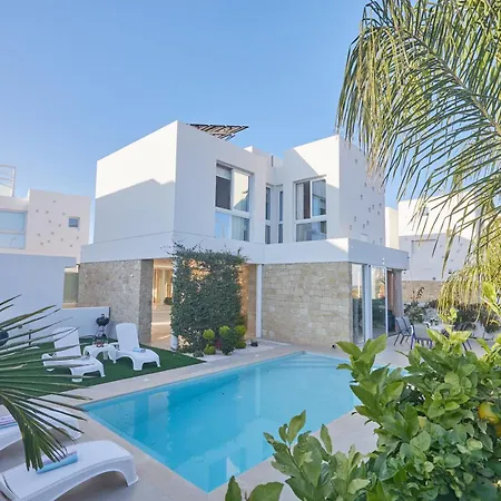 Villa Vie Bleu 3 Bedroom
